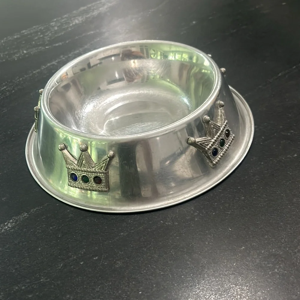 Princess dog bowl